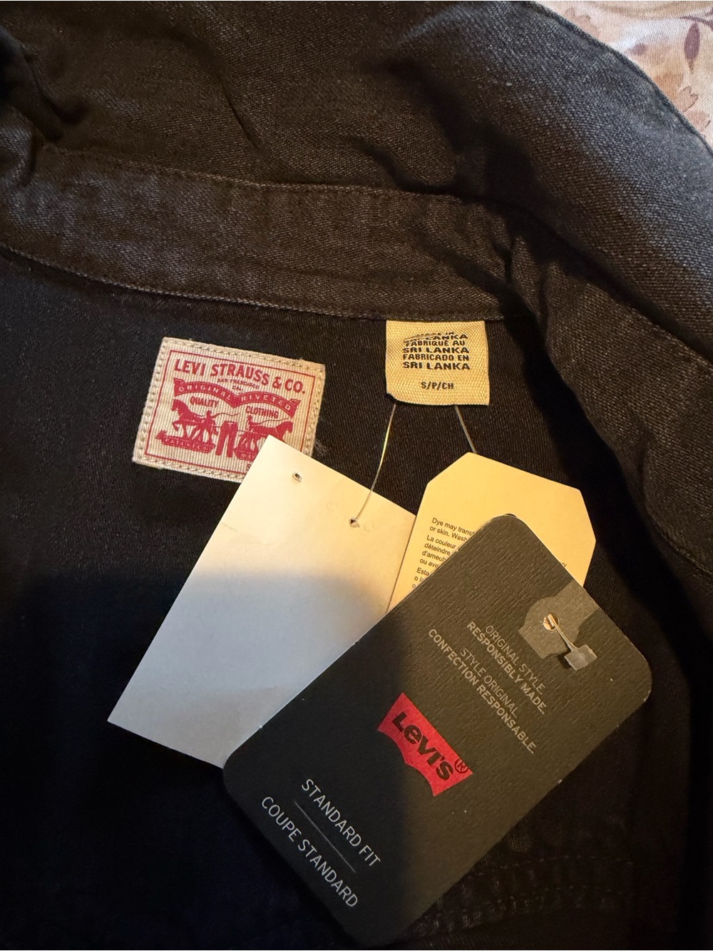 Levi's Black Denim Shirt Jacket with Chest Pockets - Picture 3 of 3